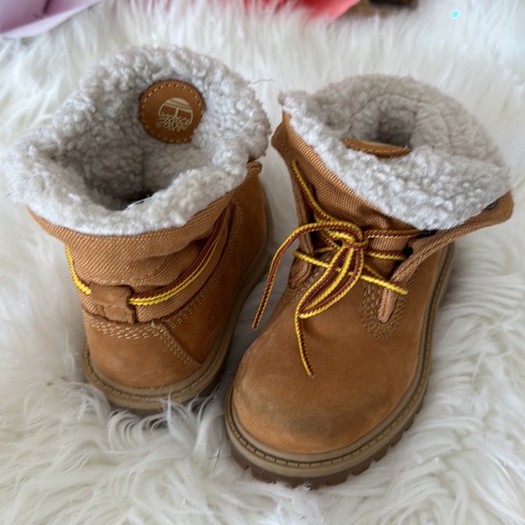 Timberland kids unisex shoes - Picture 2 of 2